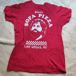 Alan's Sofa Pizza Tee Medium Las Vegas The Hangover Graphic Tee